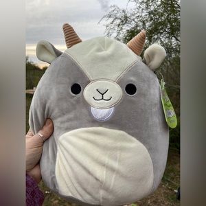 Squishmallow grey goat